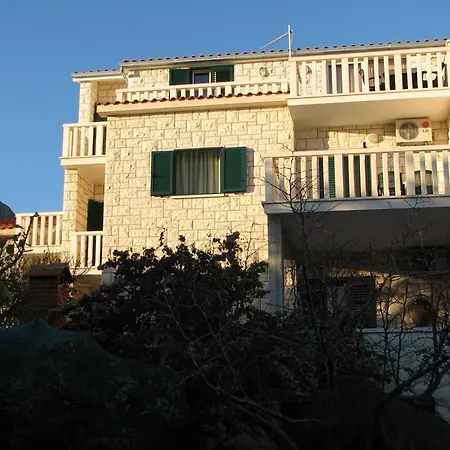 & Pierino Guest house